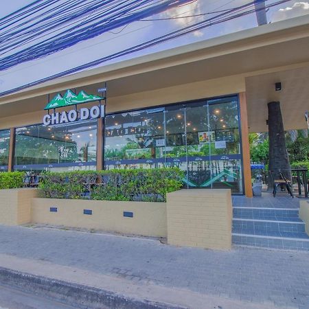 Luxurious Apartment On Jomtien Beach Road Extérieur photo