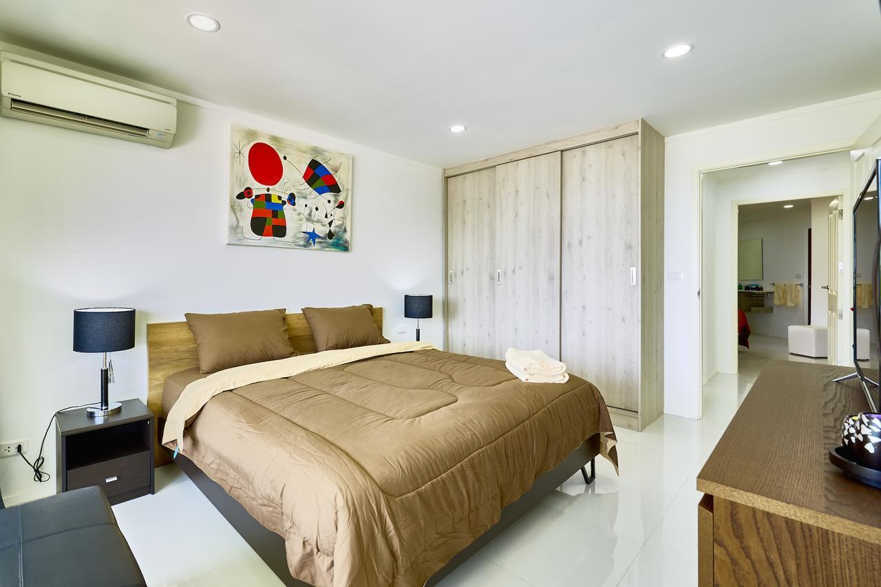 Luxurious Apartment On Jomtien Beach Road Extérieur photo