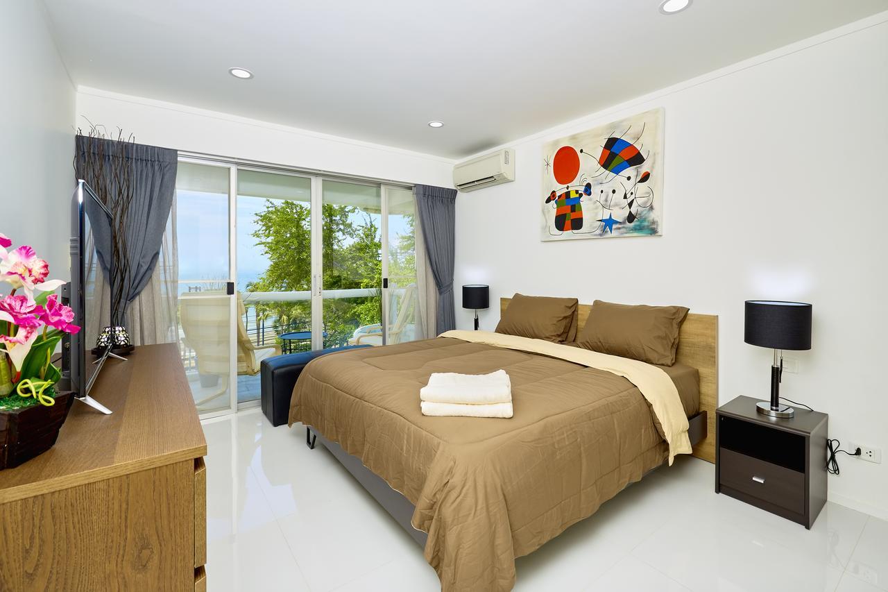Luxurious Apartment On Jomtien Beach Road Extérieur photo