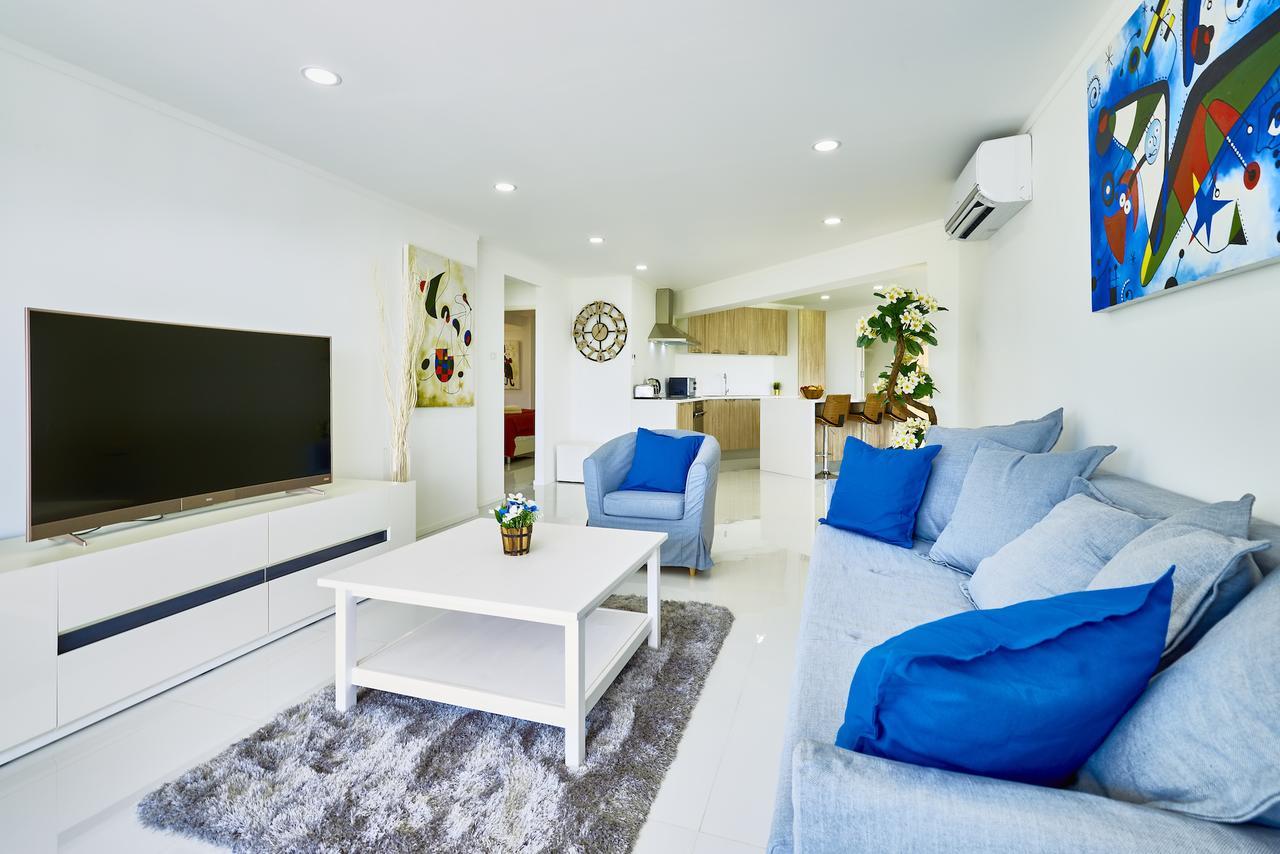 Luxurious Apartment On Jomtien Beach Road Extérieur photo